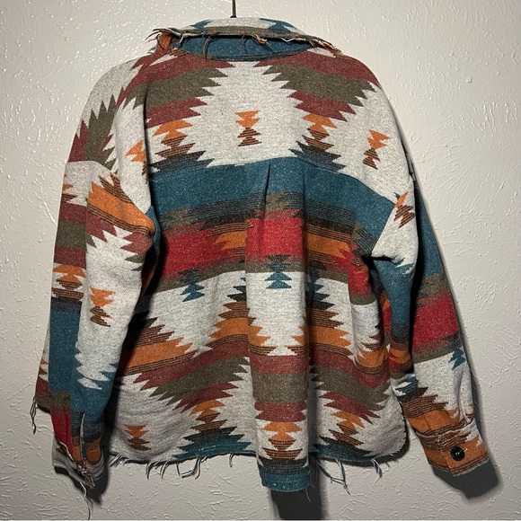 Aztec Jacket - Picture 2 of 3